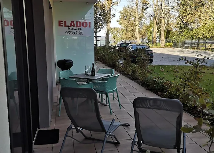 Platan-zemkov דירה *